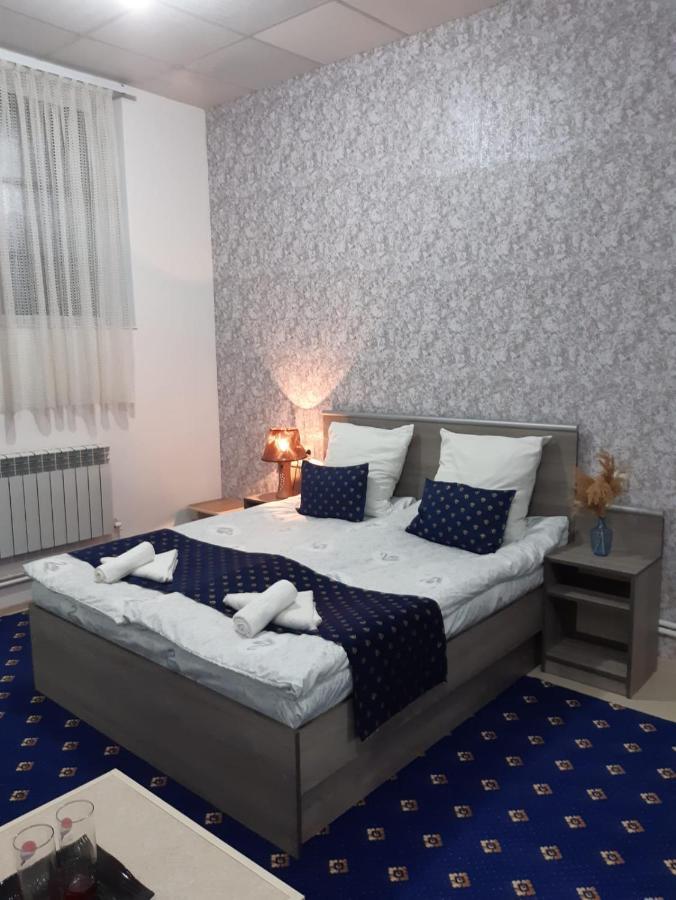 غيومري Lind Guest House B&B المظهر الخارجي الصورة