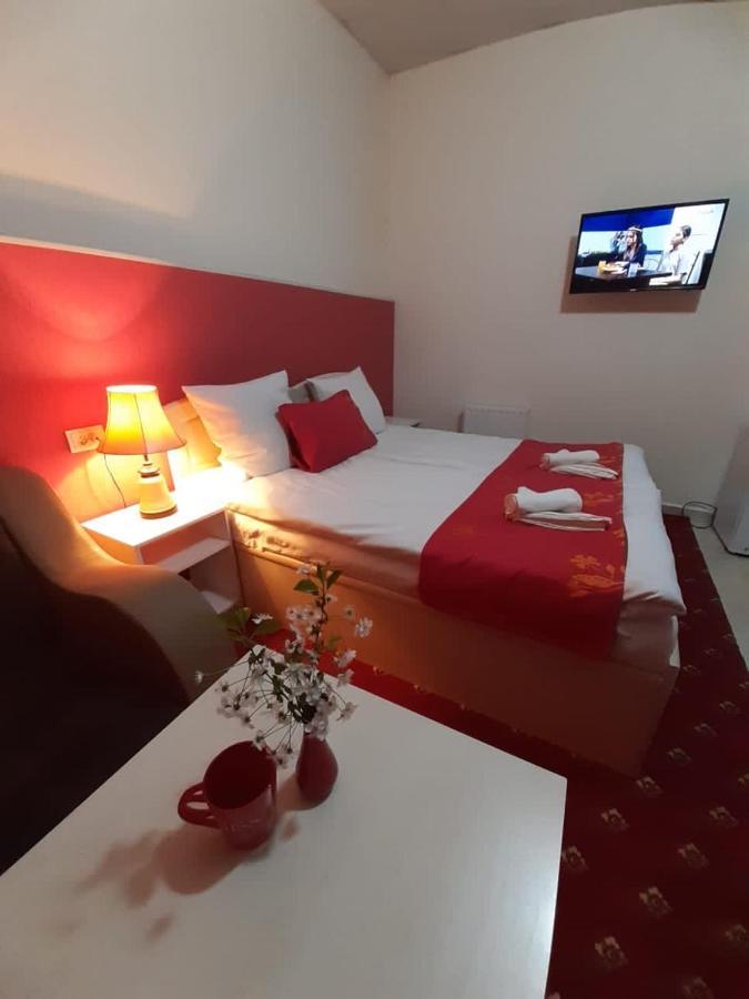 غيومري Lind Guest House B&B المظهر الخارجي الصورة