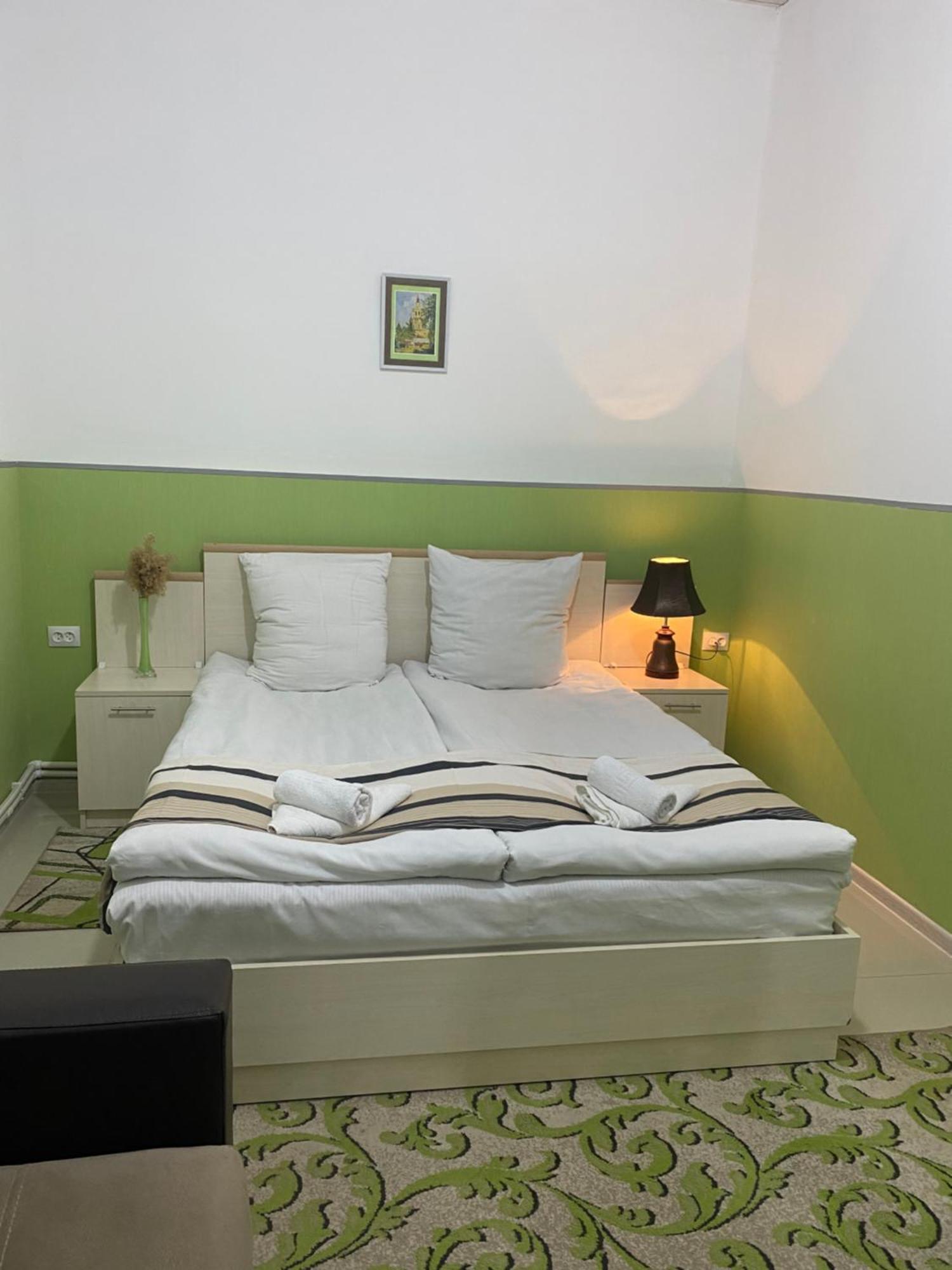 غيومري Lind Guest House B&B المظهر الخارجي الصورة